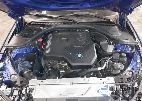 2021 BMW 330I xDrive z USA, uszkodzony, nr VIN 3MW5R7J03M8B83678